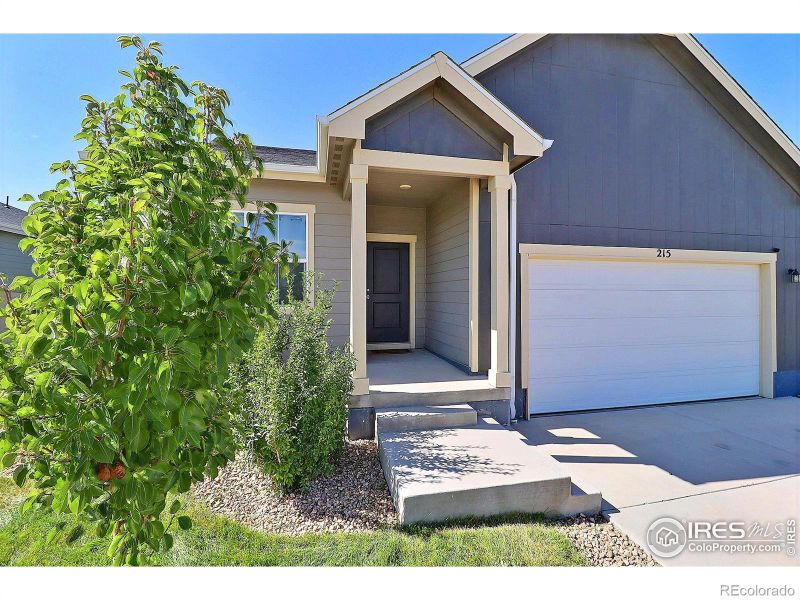 215 Cherokee Trl, Ault, CO 80610