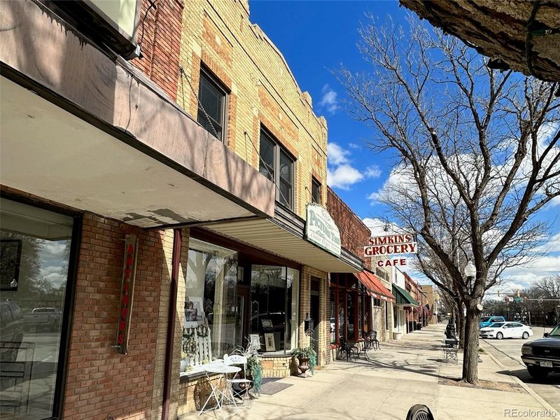 318 Main St, Sterling, CO 80751