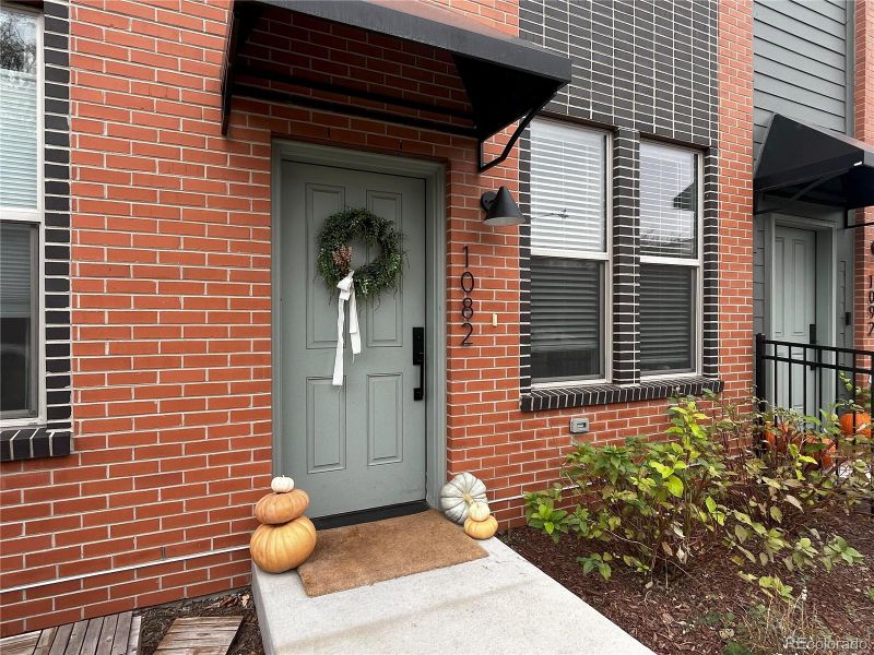 1082 27th St, Denver, CO 80205
