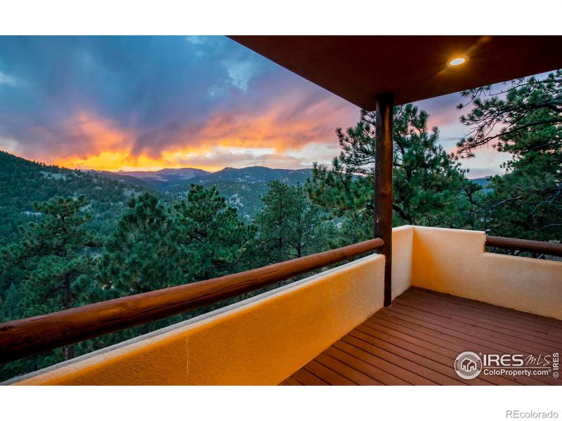 236 Wildwood Ln, Boulder, CO 80304