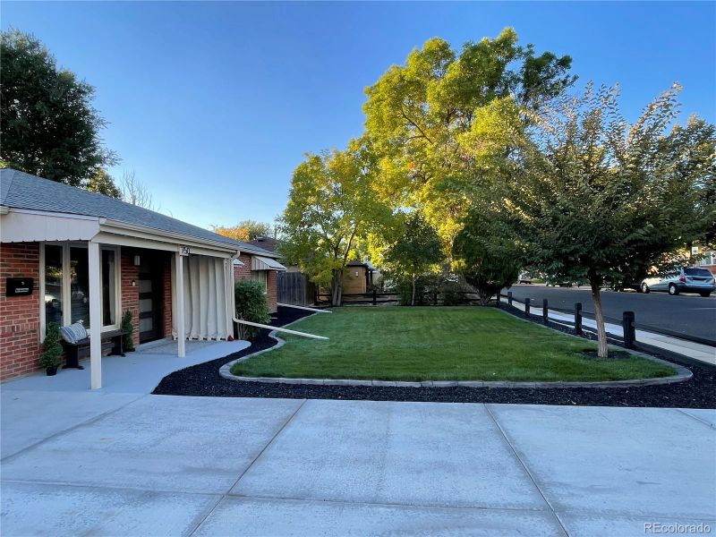 750 Salem St, Aurora, CO 80011
