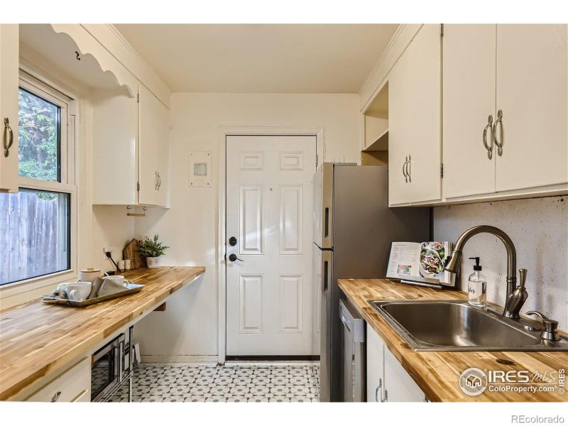 1216 W Mulberry St, Fort Collins, CO 80521