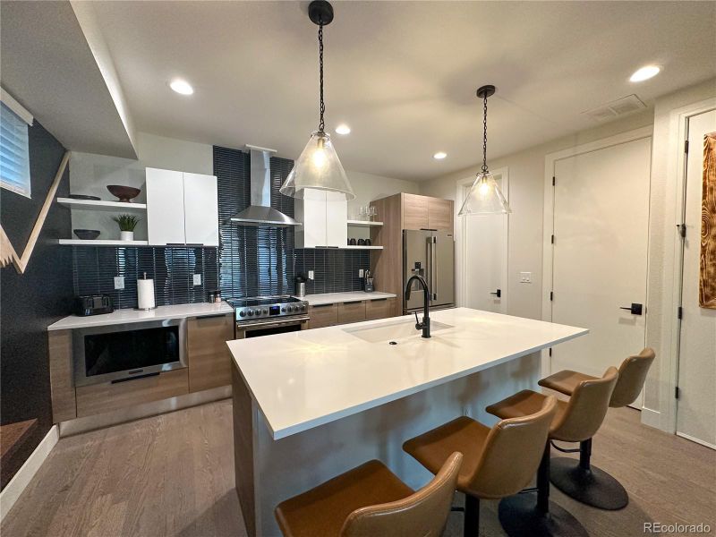 1250 N Osceola St #1, Denver, CO 80204