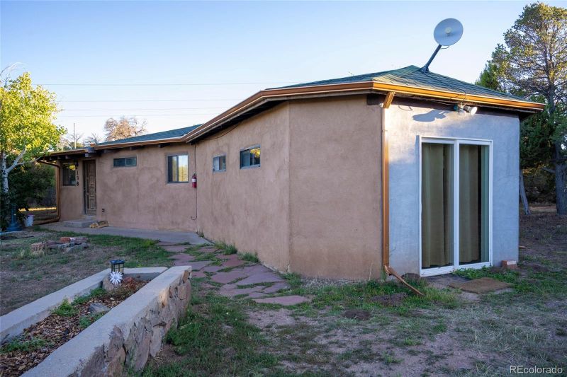 138 Taylor Blvd, Walsenburg, CO 81089