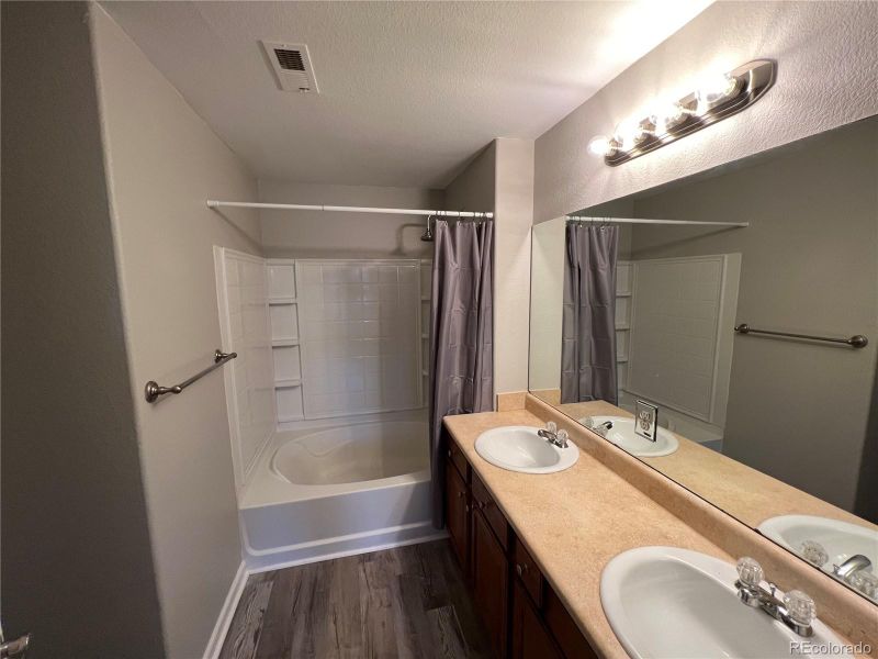 4464 Copeland Loop S #202, Highlands Ranch, CO 80126