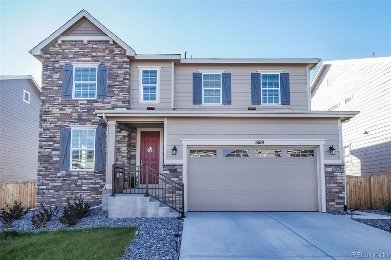 5619 S Haleyville St, Aurora, CO 80016