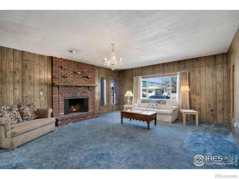 518 10th St, Greeley, CO 80631