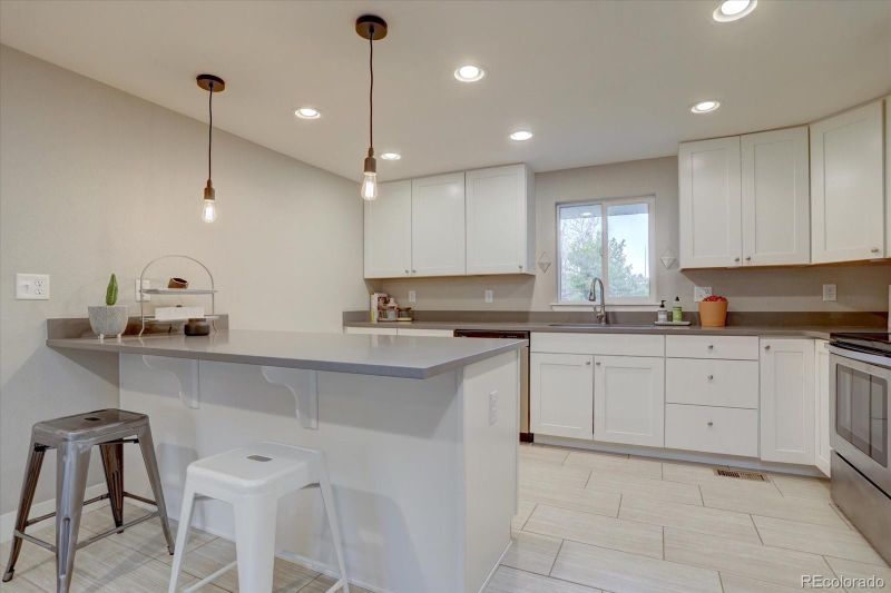 3261 S Magnolia St, Denver, CO 80224