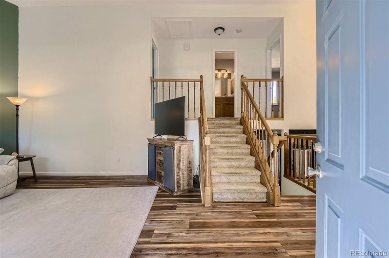 9403 Palisade Ct, Highlands Ranch, CO 80130