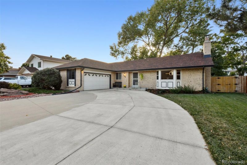 2031 Lewis St, Lakewood, CO 80215