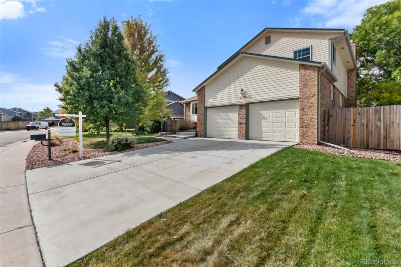 5179 S Yampa Cir, Centennial, CO 80015