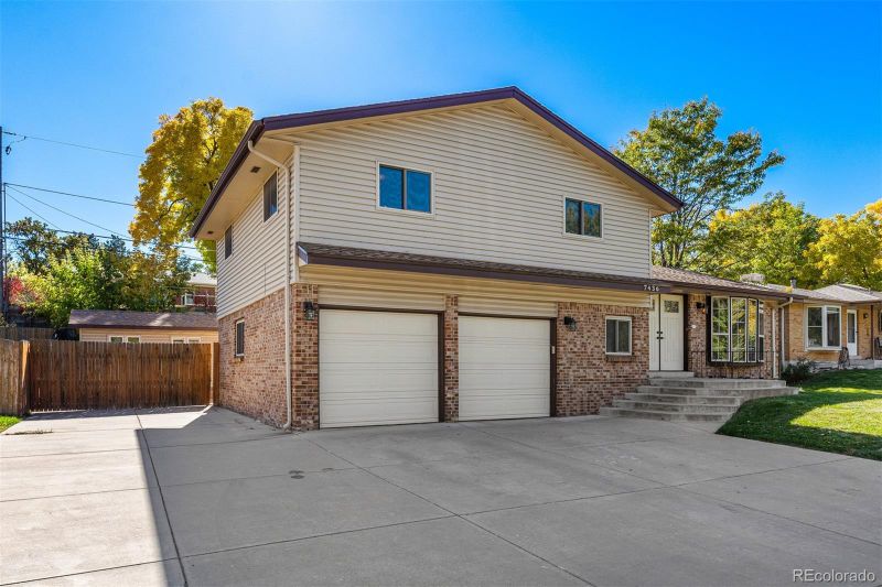 7436 W 74th Pl, Arvada, CO 80003