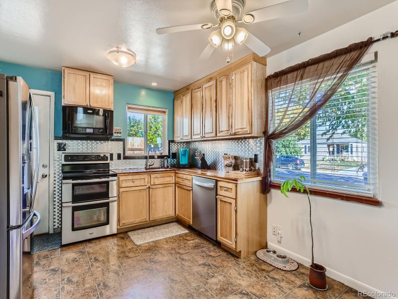 1525 S Xavier St, Denver, CO 80219