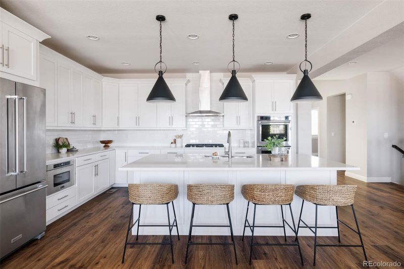 27073 E Quarto Ave, Aurora, CO 80016