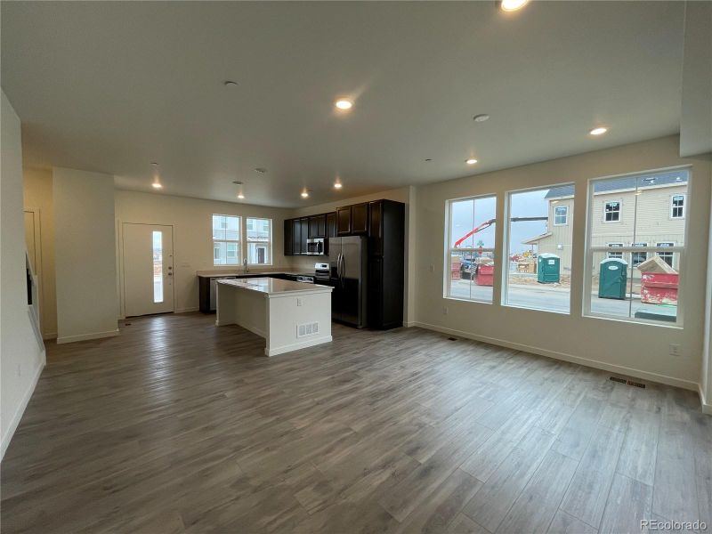 5469 Euclid Dr, Timnath, CO 80547