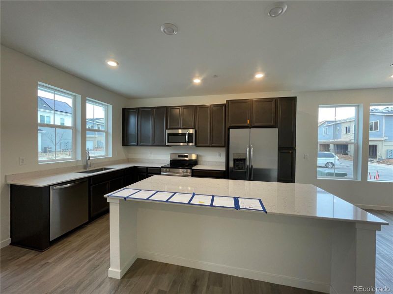 5469 Euclid Dr, Timnath, CO 80547
