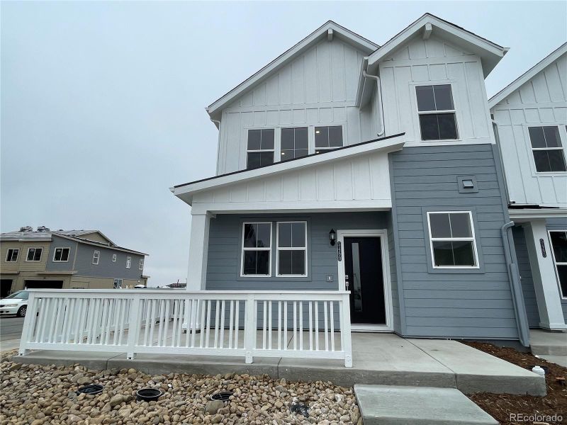 5469 Euclid Dr, Timnath, CO 80547