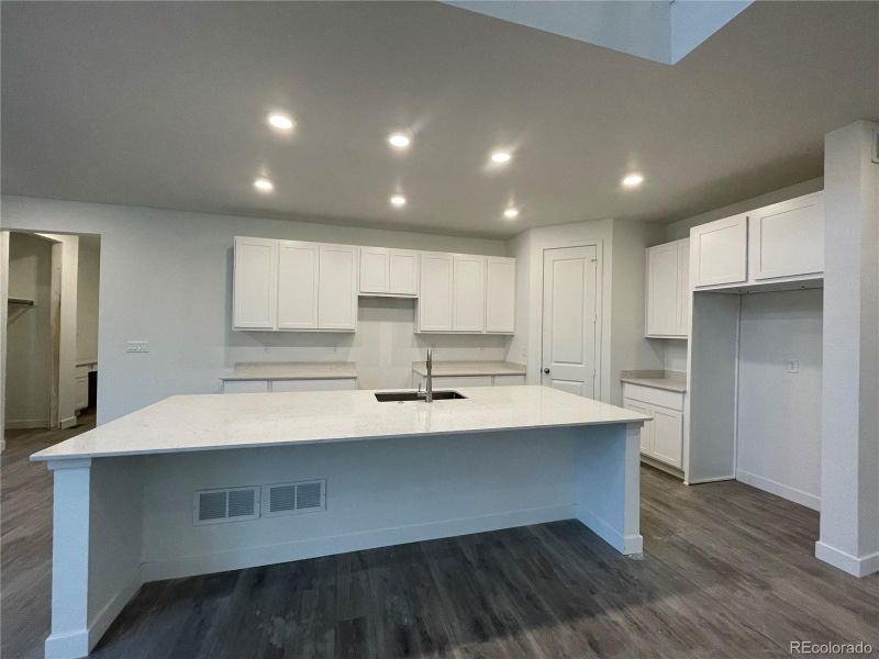 16269 Saint Paul Dr, Thornton, CO 80602