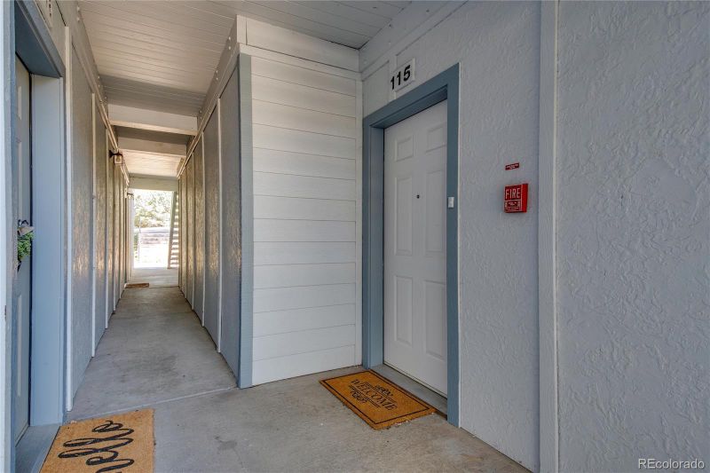 13085 W Cedar Dr #115, Lakewood, CO 80228