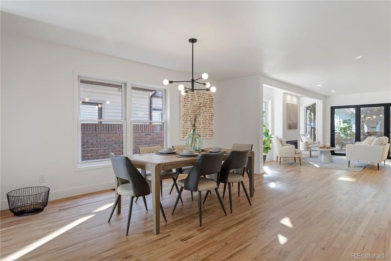321 Cook St, Denver, CO 80206
