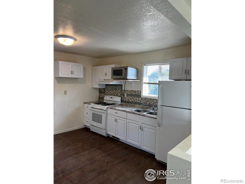 232 W Grant St, Haxtun, CO 80731