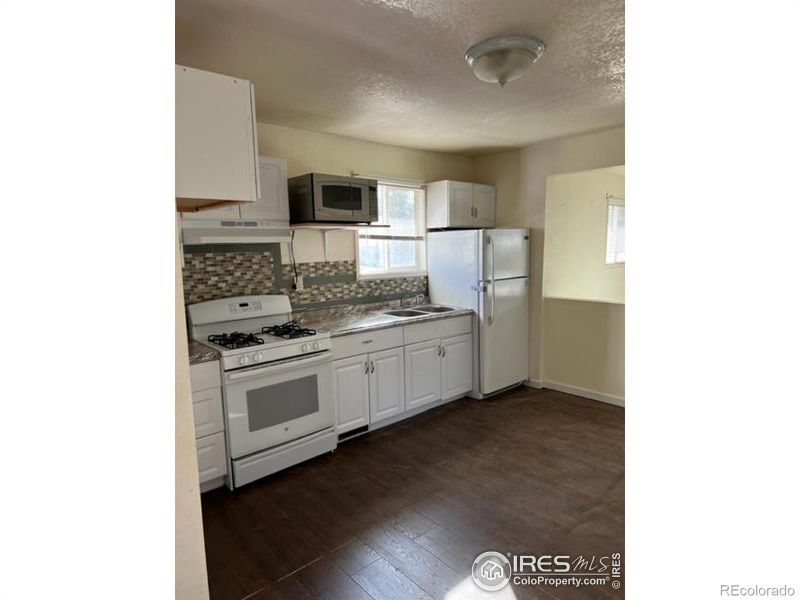 232 W Grant St, Haxtun, CO 80731