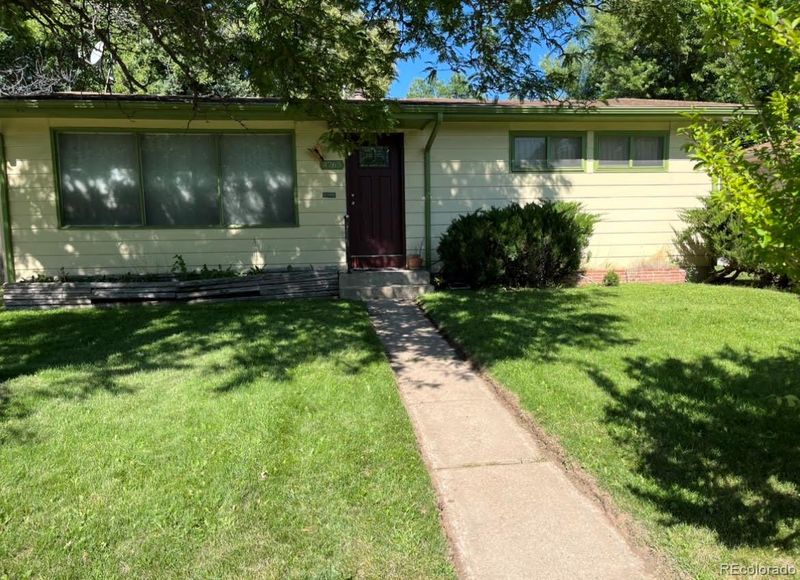 4765 S Clarkson St, Englewood, CO 80113