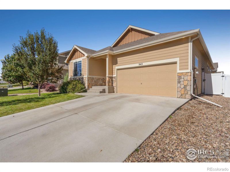 942 Mt Andrew Dr, Severance, CO 80550