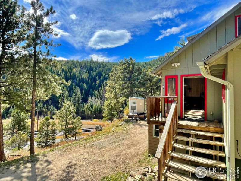 3575 Coal Creek Canyon Dr, Pinecliffe, CO 80471