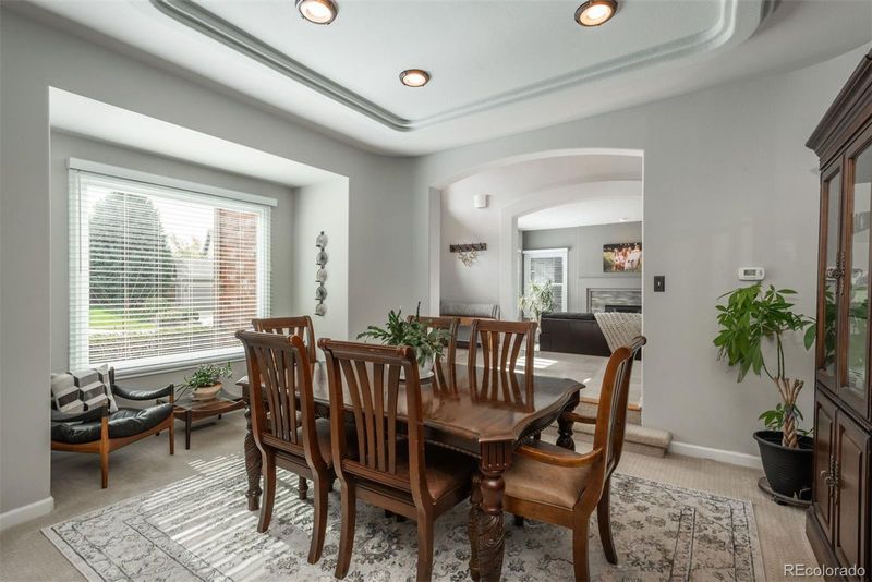 10072 Stratford Ln, Highlands Ranch, CO 80126