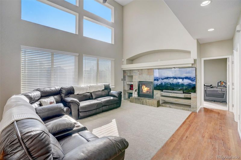 307 Holden Ln, Johnstown, CO 80534