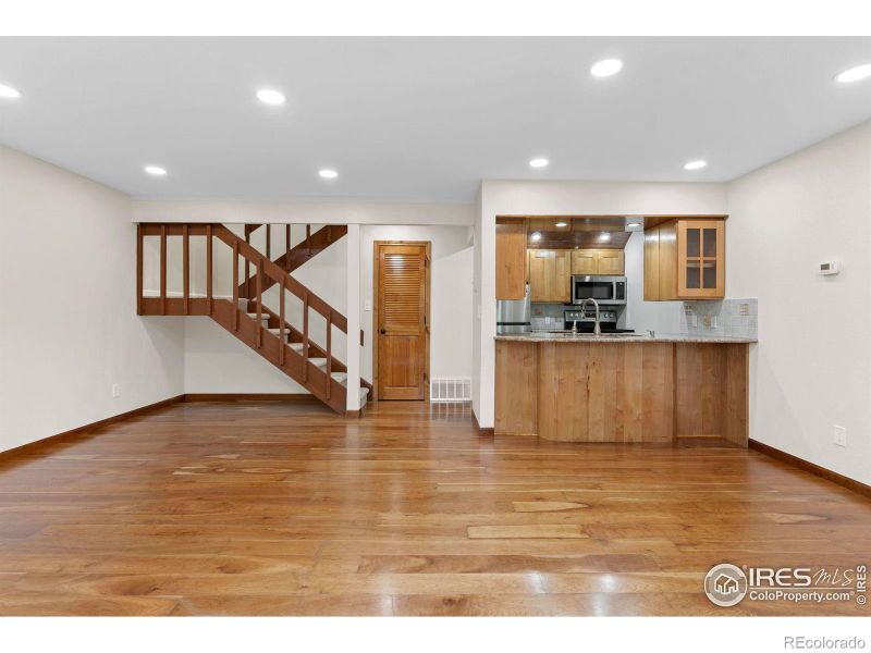 1111 Maxwell Ave #216, Boulder, CO 80304