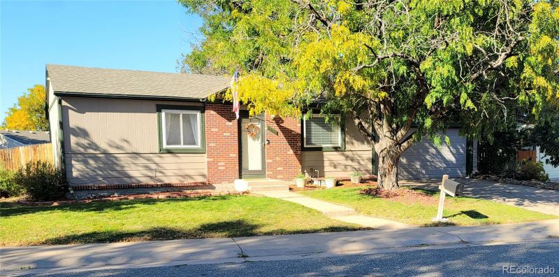 17111 E Mercer Dr, Aurora, CO 80013