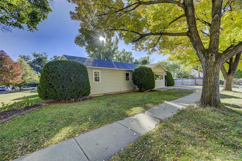 1230 N 6th St, Canon City, CO 81212