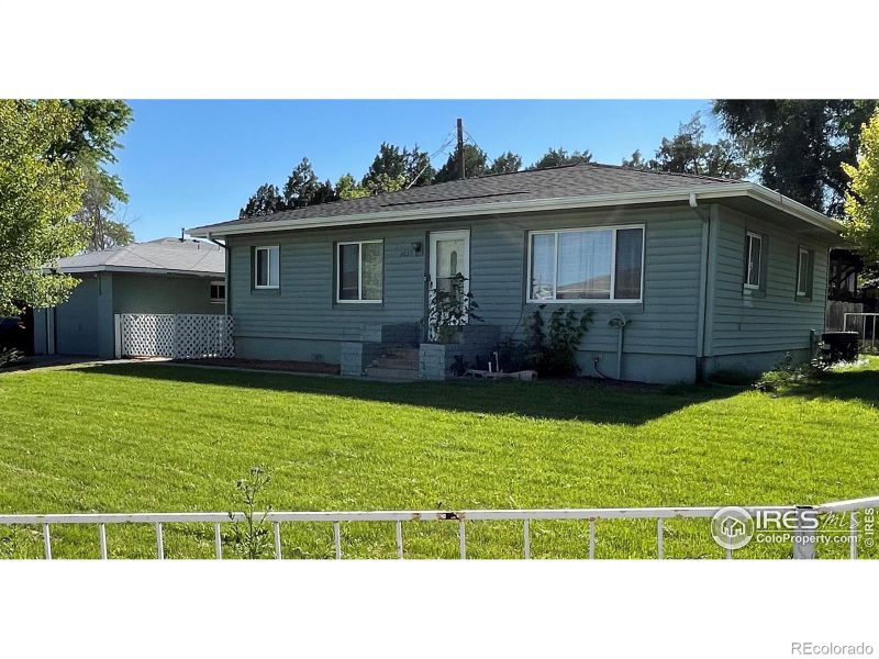 3037 Lakeside Dr, Evans, CO 80620