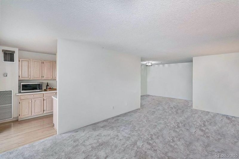 2880 S Locust St #S407, Denver, CO 80222