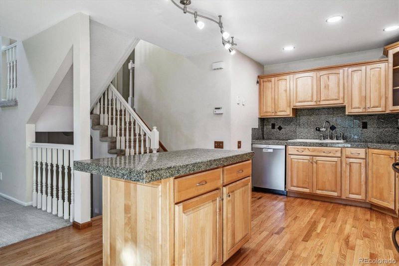 7144 E Dry Creek Cir, Centennial, CO 80112