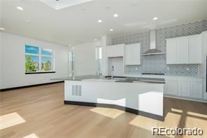 21415 E 59th Dr, Aurora, CO 80019