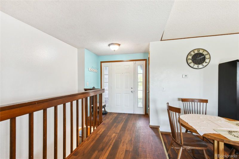185 Mckinley Dr, Bennett, CO 80102