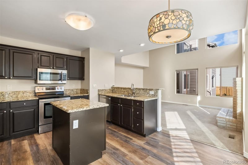 2015 Bramblwood Ln, Colorado Springs, CO 80920