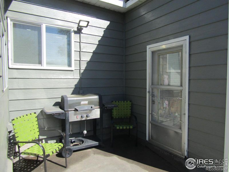 932 N Colorado Ave, Brush, CO 80723