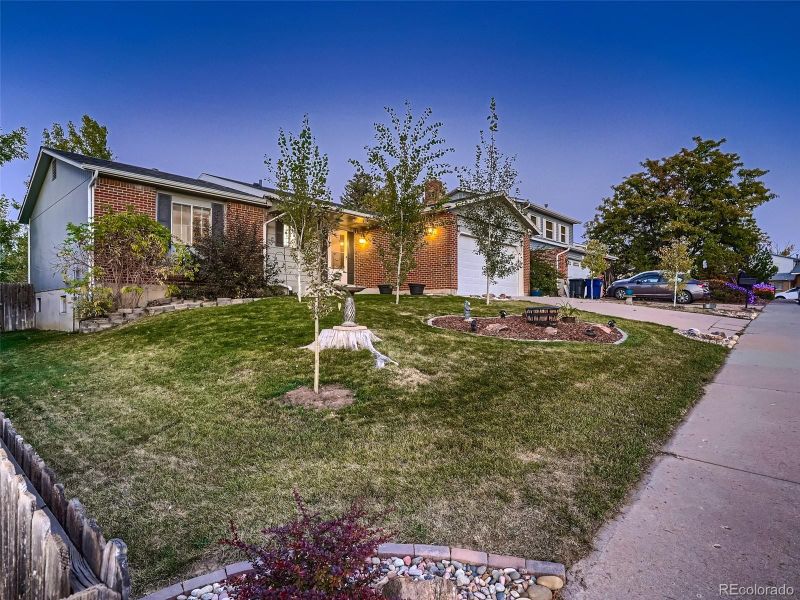 7558 S Holland Ct, Littleton, CO 80128