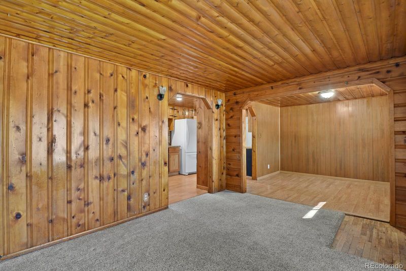 130 32 1/2 Ln, Pueblo, CO 81006