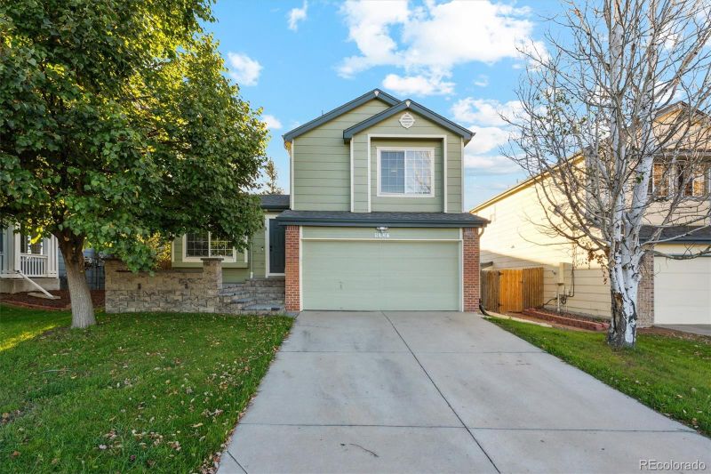 5327 S Killarney St, Centennial, CO 80015