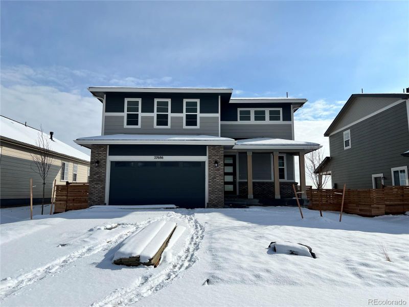 27686 E Byers Pl, Aurora, CO 80018