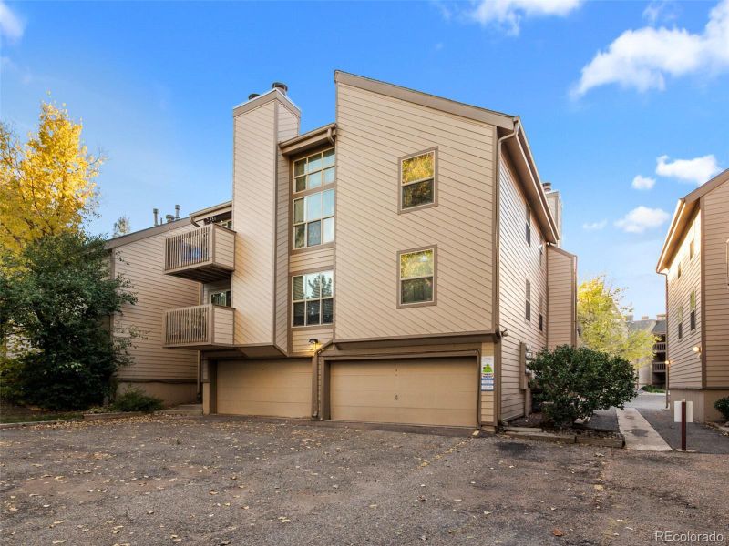 701 Harlan St #E57, Lakewood, CO 80214