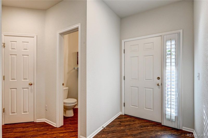 20475 E Orchard Pl, Centennial, CO 80016