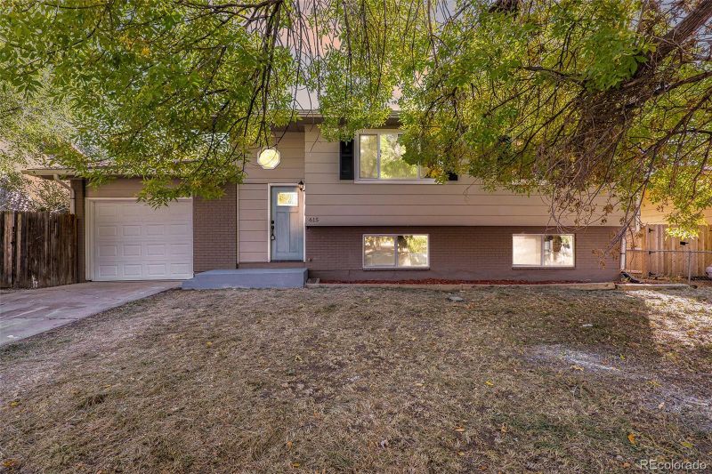 615 Syracuse St, Colorado Springs, CO 80911