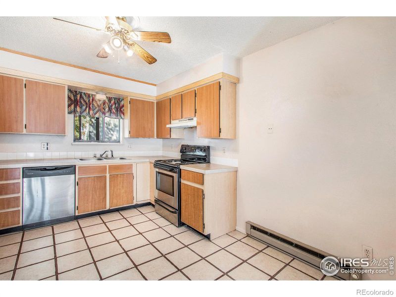 1678 Riverside Ave #5A, Fort Collins, CO 80525