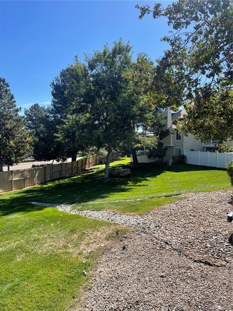 3906 S Richfield Way, Aurora, CO 80013
